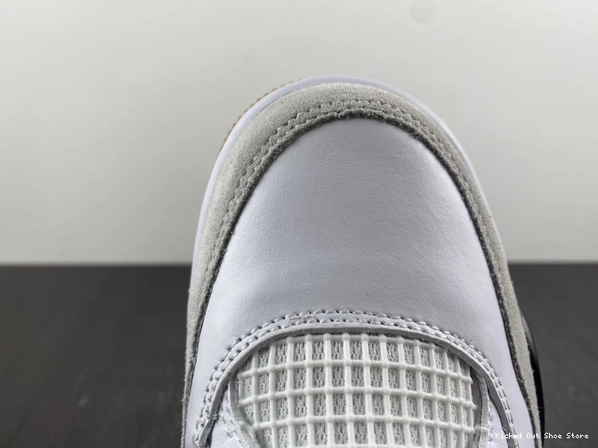 Kicked Out Shoe Store Jordan Retro 4 SB DR5415-100 0721